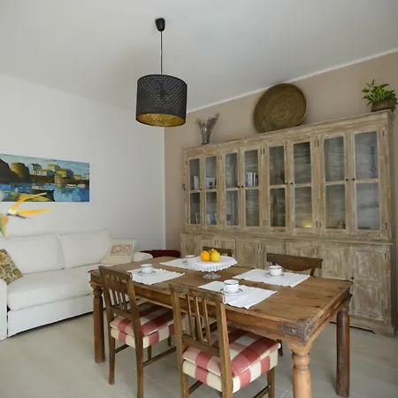 Bed and Breakfast 82