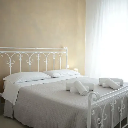 82 Bed & Breakfast Alghero