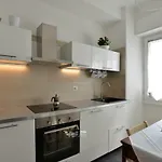82 فندق مبيت وإفطار 3*